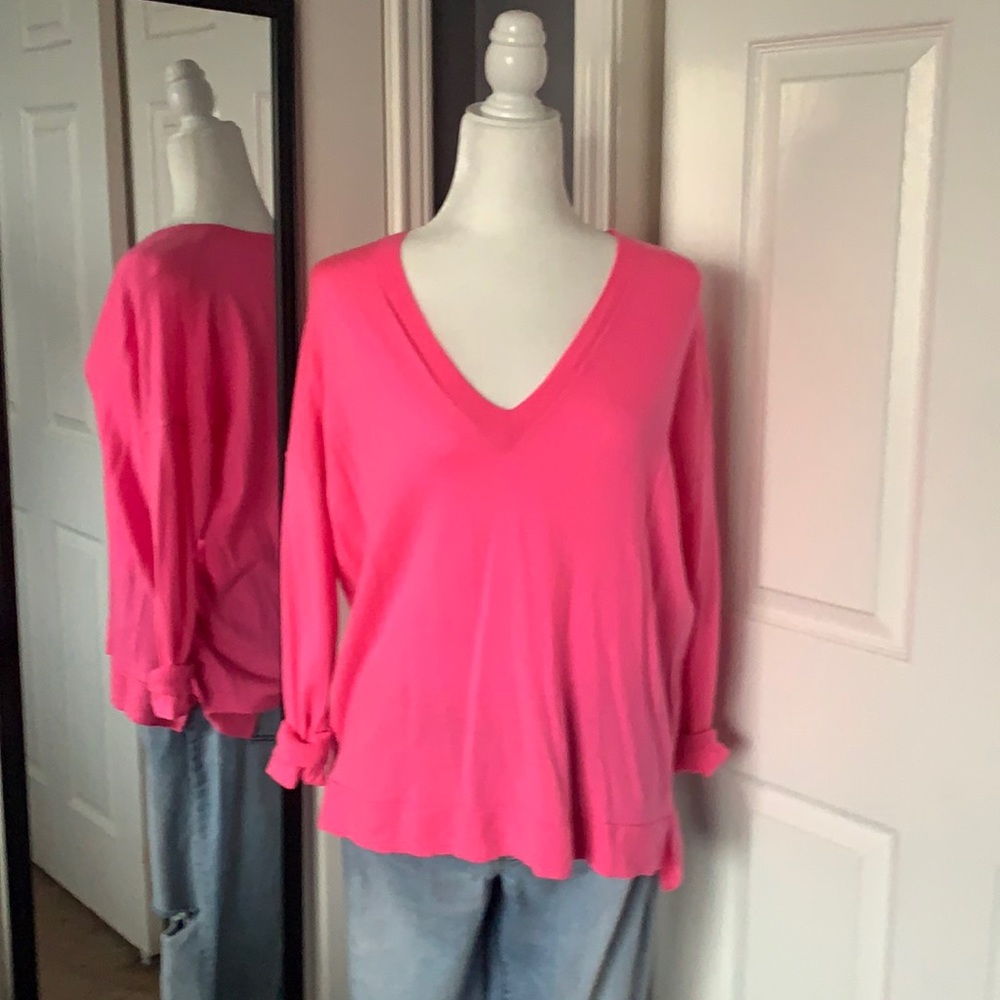 NEW LISTING! J.Crew pink vneck tunic sweater